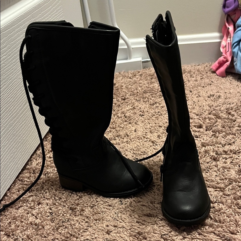 Toddler size 7 Steve Madden Boots